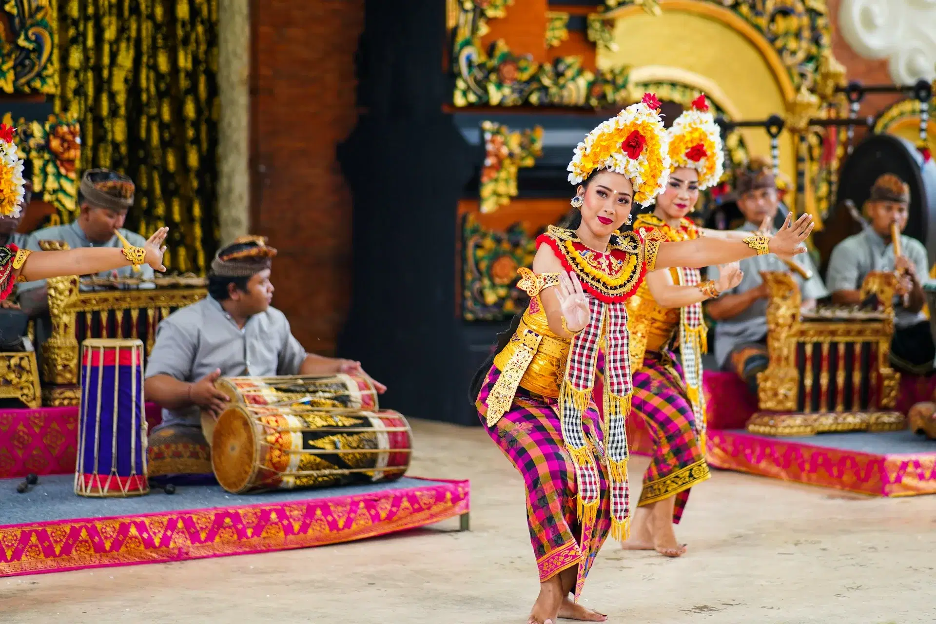 8-Day Enchanting Bali Getaway: Temples, Safari & Seminyak Luxury - highlight 3