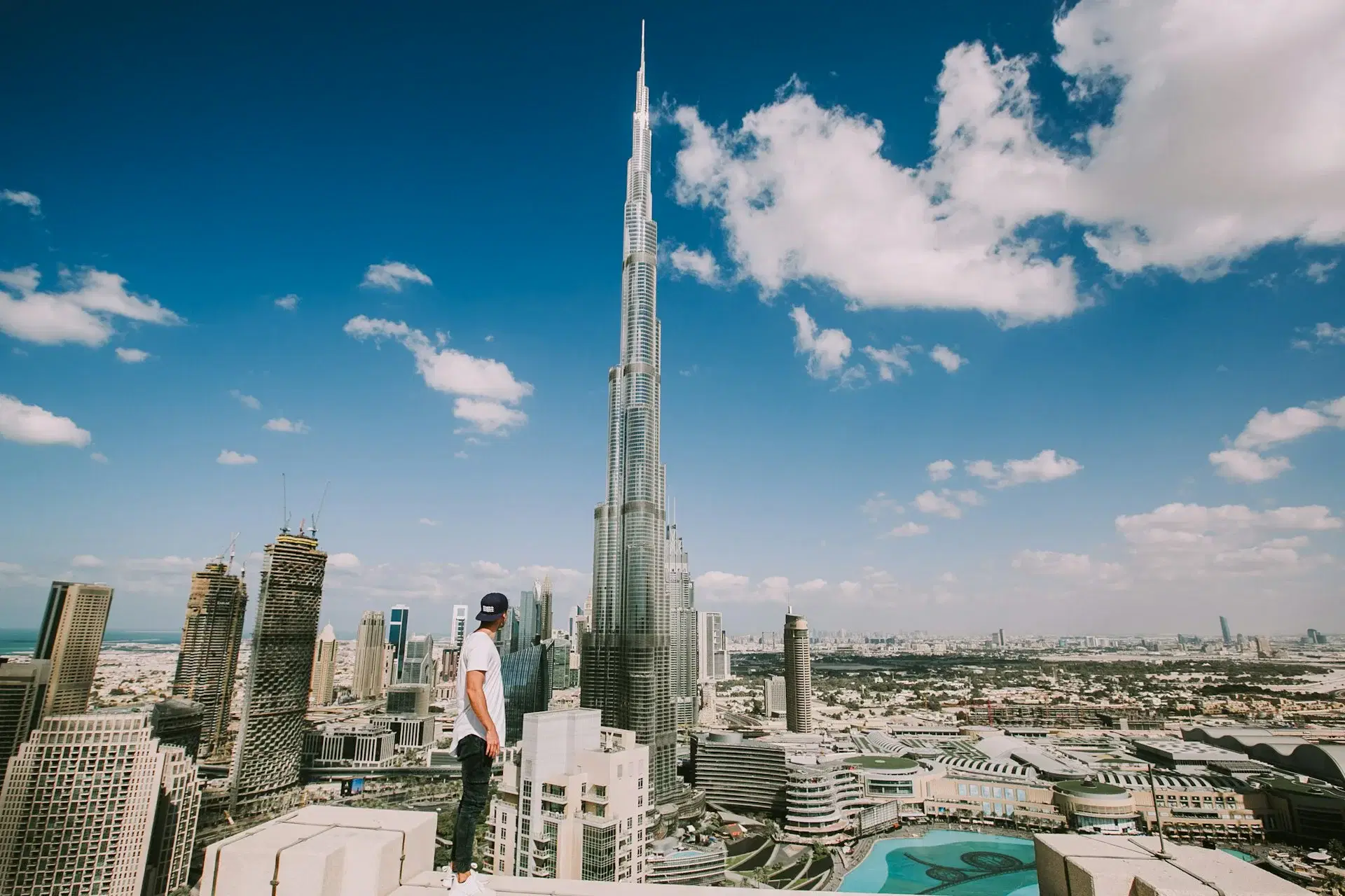 5-Day Dubai Extravaganza: Desert Safari, Burj Khalifa & Dhow Cruise Magic - highlight 3