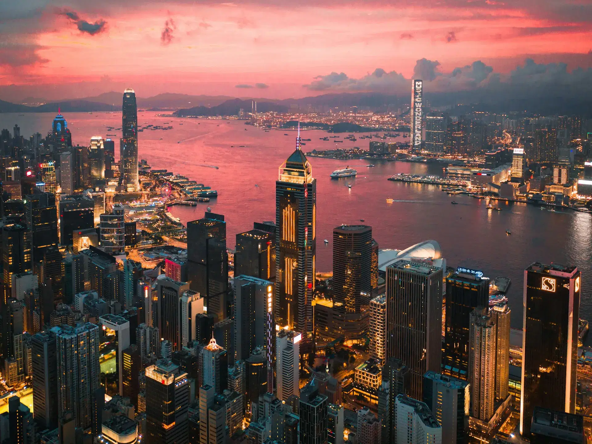 Unforgettable 4-Night Macau & Hong Kong Luxury Escape: Golden Sands & Victoria Peak Thrills - highlight 3